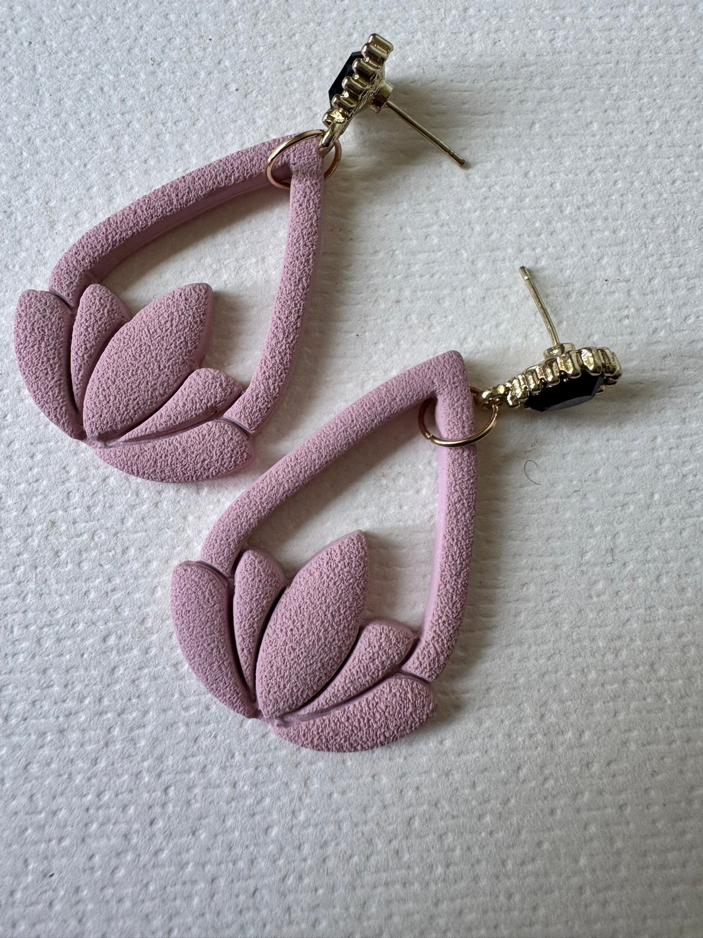 Dusty rose teardrop dangle
