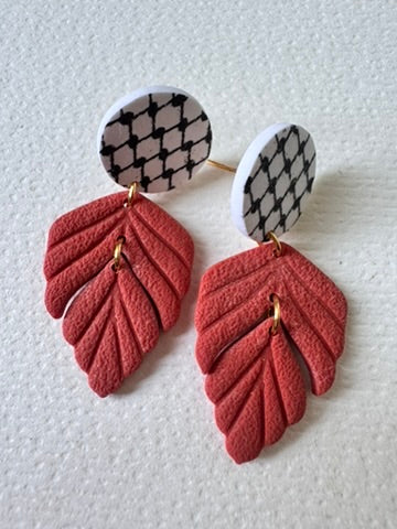 Leaf dangle earrings with keffiyah pattern BURNT CLAY