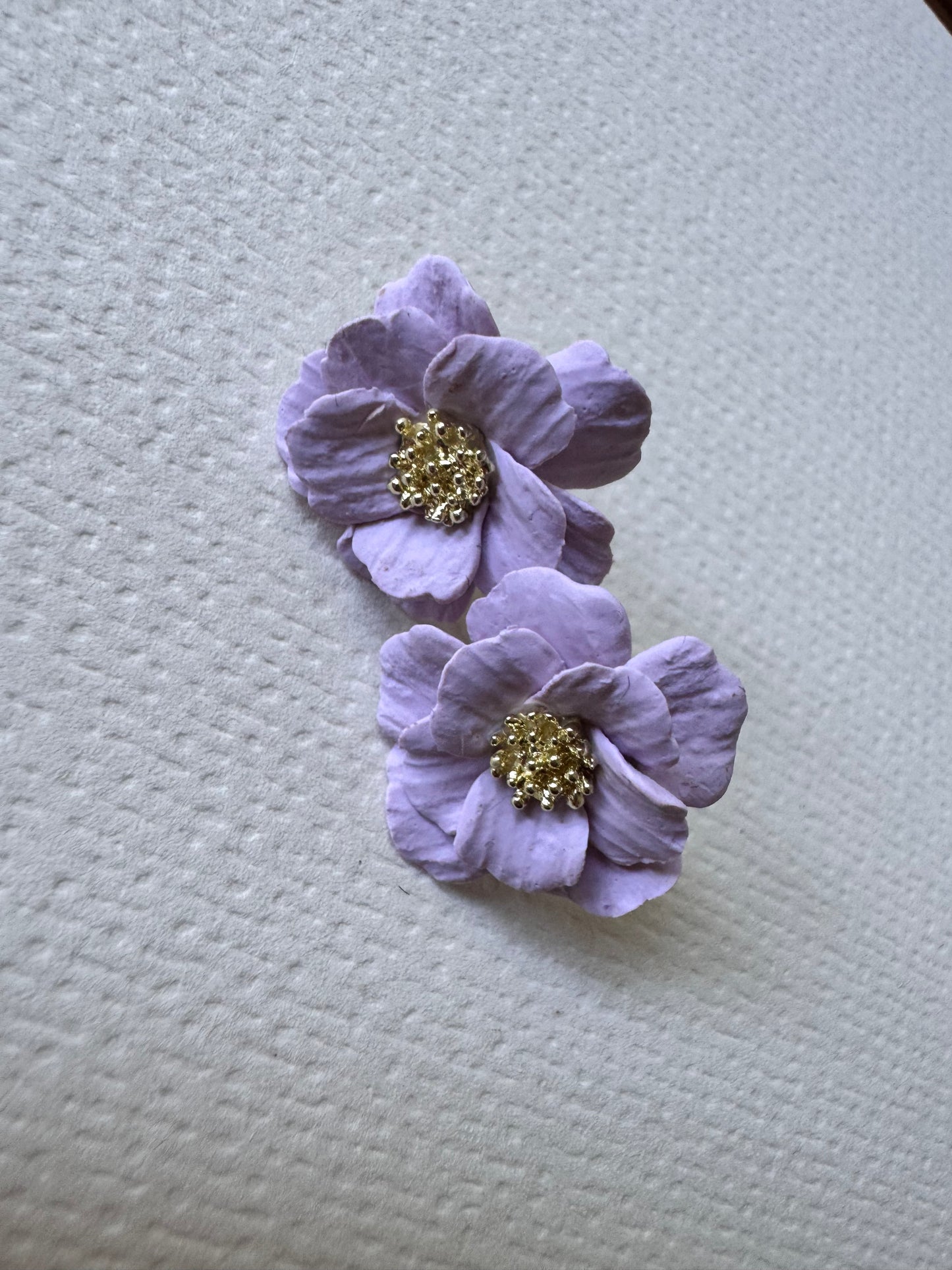 Lavendar petal studs