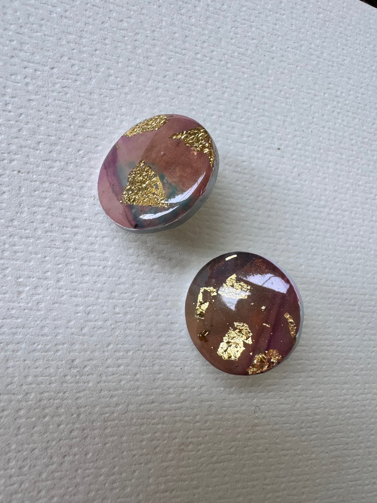 Amethyst gold-leaf studs