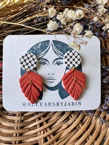 Leaf dangle earrings with keffiyah pattern BURNT CLAY