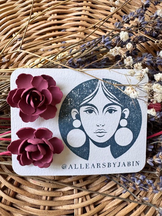 Plum rose stud